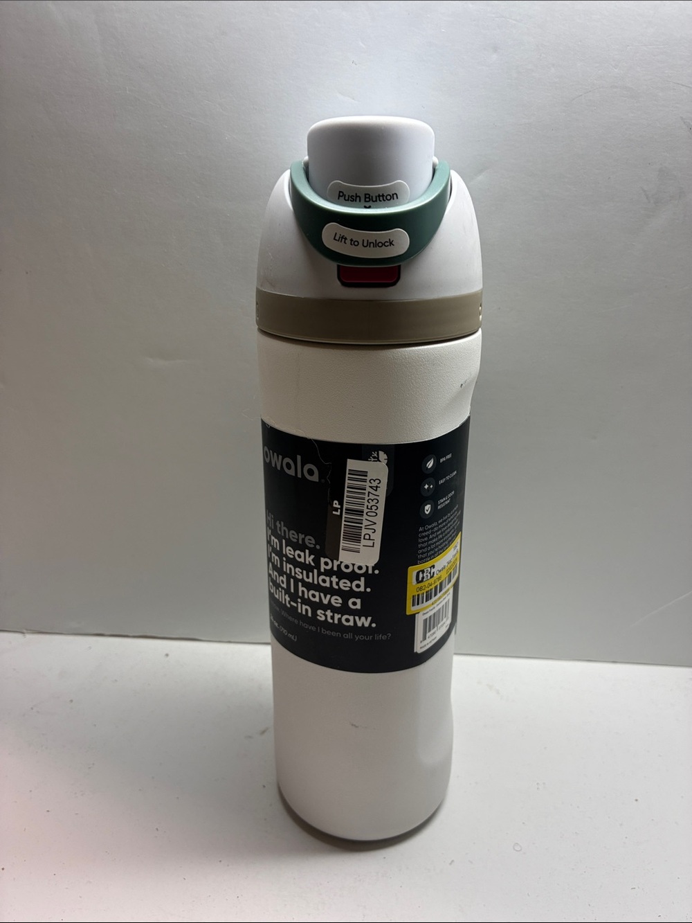 24 oz Owala FreeSip with Straw NEW